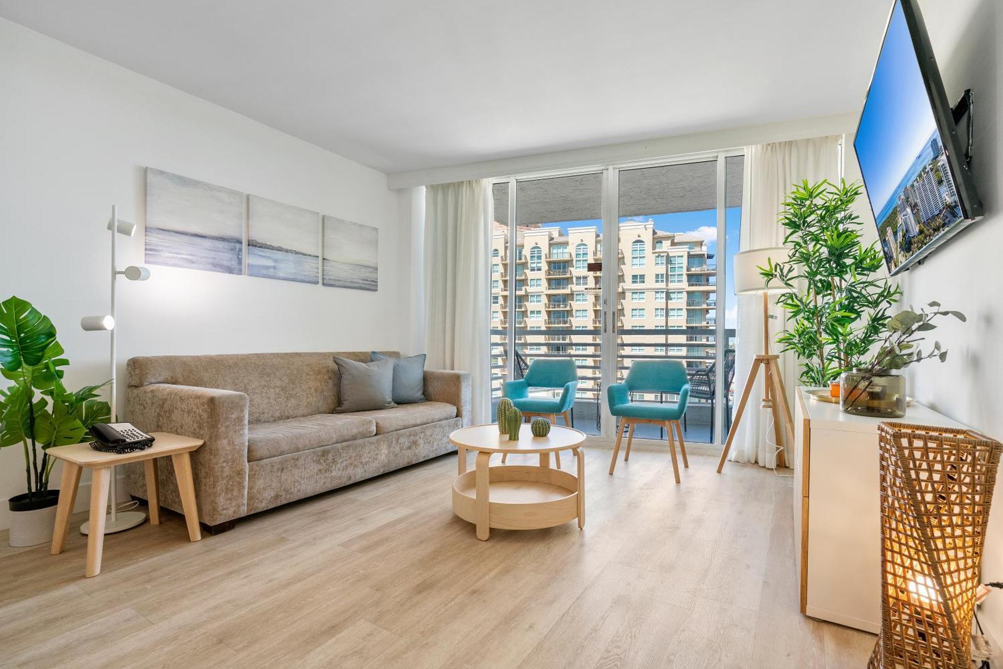 Avi Lux Stay Fort Lauderdale Exterior photo